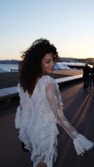 Sindy Michelle Claudia Auvity Instagram - L’année dernière à la même heure tu m’aurais dit ce qui nous attendais j’aurais JAMAIS cru, c’est pourtant si logique aujourd’hui.. 🫶🏽