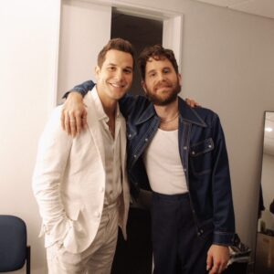 Skylar Astin Instagram - Reunited with the Roomie For Life @bensplatt !! I’m so beyond proud of Ben’s incredible residency at The Palace and honored to have shared the stage with him! I’ll sing with you any day bestie! Special shout out to @drewxphotography @ateliercillian and the miraculous @mykalkilgore who tore the house double down with his Maureen! Swipe for 2 Marks in their full pop musical theater glory! ♥️