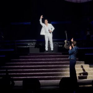 Skylar Astin Instagram - Reunited with the Roomie For Life @bensplatt !! I’m so beyond proud of Ben’s incredible residency at The Palace and honored to have shared the stage with him! I’ll sing with you any day bestie! Special shout out to @drewxphotography @ateliercillian and the miraculous @mykalkilgore who tore the house double down with his Maureen! Swipe for 2 Marks in their full pop musical theater glory! ♥️