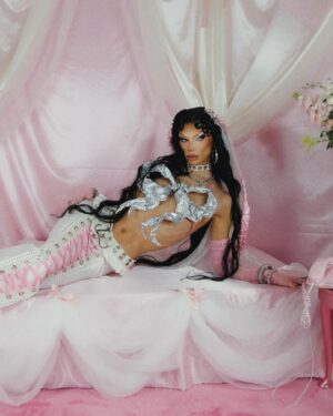 Sminty Drop Instagram - gave u a bow-ner x
 
outfit & hair by me 🎀