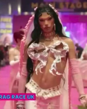 Sminty Drop Instagram - gave u a bow-ner x
 
outfit & hair by me 🎀