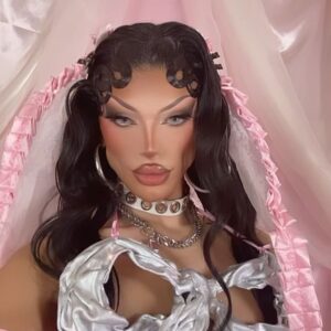 Sminty Drop Instagram - gave u a bow-ner x
 
outfit & hair by me 🎀