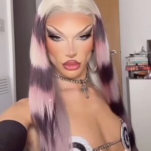 Sminty Drop Instagram - coming to a trash can near you 🦝

hair & outfit by me x