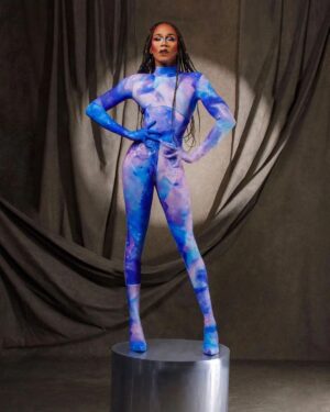 Soa De Muse Instagram - 🌪️💦Call me  Tsunami 💦🌪️

@azfactory x @tennessythoreson : 
Style: catsuit, corset
Super-power: water whispering
Music : TLC waterfalls

Tsunami (Soa) @soa_de_muse
Photography by @clementdezelus
Set Design by @mar_Y_sol 
Set design assistant @antoine.meffrechol

Bisous @jeanbiche

#marvel #fashionweek #paradisio #namor #tennessythoreson # azfactory #superhero #blackpanther #bookmebitches