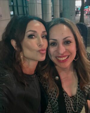 Sofia Milos Instagram - At the premier of DUCHESS starring @charlottekirkofficial and #philipwinchester 
( whom I worked with in Dick Wolf’s Chicago Justice )
PR @charlesshermanpr 

@jenny_leeser  and #Sofiamilos had a great time ! 

#movie #film #cinema #duchess #duchessmovie2024 #redcarpet #premiere