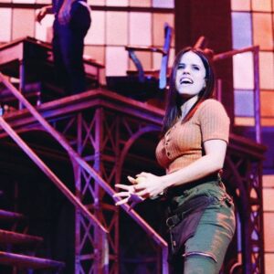 Sofía Morandi Instagram - 🎭 | Creo que no hay mejor forma de recibir los #23 😁 Mañana estrenando @kinkyargentina y rodeada de mi familia y mejores amigos ❤️ Feliz y muy muy agradecida, siempre🍀 🎂💕 Se viene con todo este año lo manija que estoy no les explico