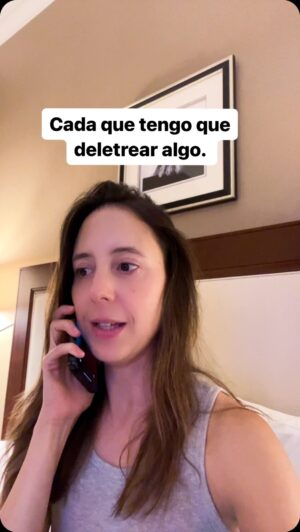 Sofía Niño de Rivera Instagram - Parece que me da una embolia. #comedia #humor