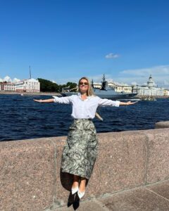 Actress Sofya Ernst HD Instagram Photos and Wallpapers July 2024