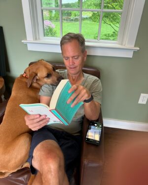 Soledad O'Brien Instagram - Coco and Brad catching up on some light reading.