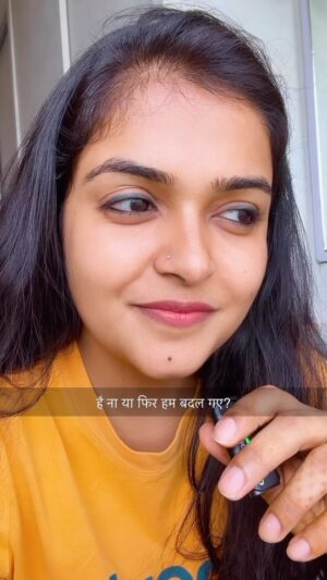 Sonal Kaushal Instagram - Bas aaj those emotions beh gaye,
Kaafi baar cut karke re-record kiya hai. 
Because I wanted to show that I am strong but actually yahan main pighal jaati hun.. 
@vikaskaushal Love you yaar 🥹❤️ Tu jaan hai meri!
I miss you 🥰 
Share with your brothers and sisters! Kyunki ye baatein hum unse kabhi bolte nahi par humesha feel karte hain 🥹
#happyrakshabandhan #rakhi #brothersisterlove