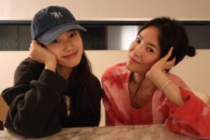 Song Hye-kyo Instagram - 예쁜 @skuukzky 💛