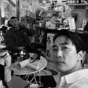Song Seung-heon Instagram - 모든 스텝분들, 선후배님들 진심으로 수고하셨습니다!
그동안 tvN ”플레이어2“ 사랑해주신 모든분들께 감사드립니다!
사랑합니다❤️