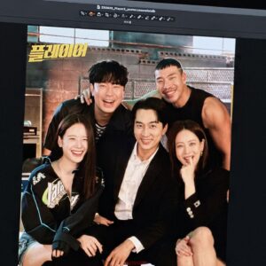 Song Seung-heon Instagram - 모든 스텝분들, 선후배님들 진심으로 수고하셨습니다!
그동안 tvN ”플레이어2“ 사랑해주신 모든분들께 감사드립니다!
사랑합니다❤️