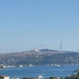 Songül Öden Instagram - İstanbul’da bayram🎈