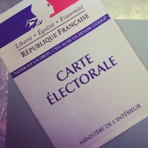 Sonia Rolland Instagram - 7 juillet 2024… on vote et on garde espoir.🇫🇷❤️🇫🇷

Non à l’extrême droite et sa haine de l’autre! 
Oui à une France plurielle et fière de l’être! 
Oui à une démocratie consciente de l’urgence climatique.
Oui à une société équitable qui replace l’humain au cœur du débat. Force à toutes et à tous! ✊🏽

Vidéo @ocho___studio @cestdouble.v 

#ElectionsLegislatives2024 #France #Vote