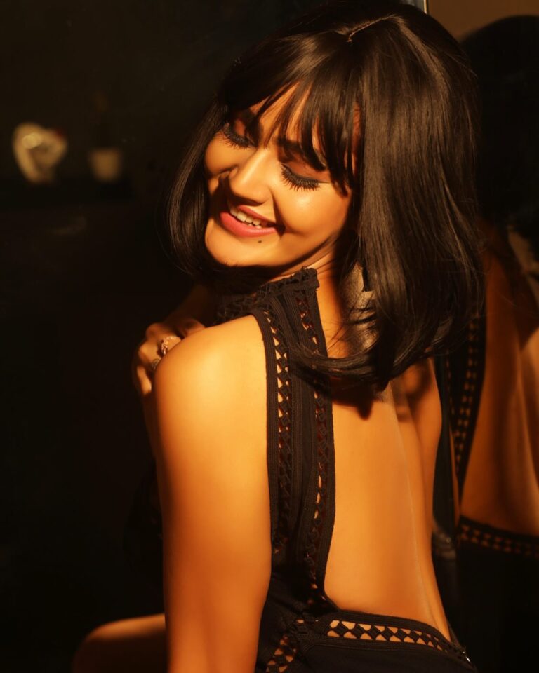 Actress Soniya Bansal HD Instagram Photos and Wallpapers September 2024