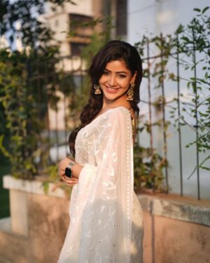 Soniya Bansal Instagram - Life is from the inside out.
When you shift on the inside, life shifts on the outside.