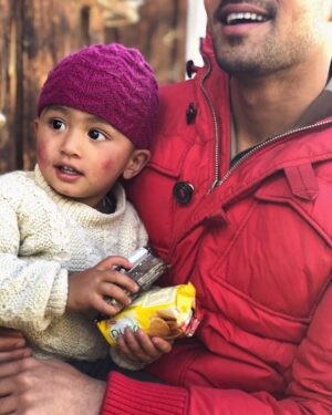 Sooraj Pancholi Instagram - This boy and those cheeks!!🍎☺️ #MountainBoy