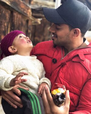 Sooraj Pancholi Instagram - This boy and those cheeks!!🍎☺️ #MountainBoy