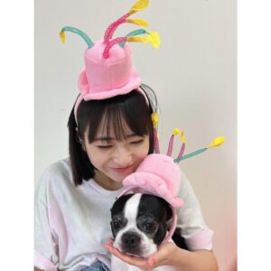 Sora Tamaki Instagram - .

18歳になりました。

いつも温かい応援ありがとうございます。
皆さんに喜んでいただけるようなお知らせができるように精一杯頑張ります。
これからもよろしくお願いします！

そして今年も、大好きな現場で誕生日を迎えることができました。幸せ者です。
18歳、良いスタートが切れました🏃🏻‍➡️

#田牧そら