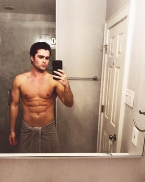 Spencer Boldman Instagram - 🧼