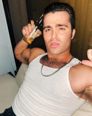 Spencer Boldman Instagram - Ayoo thank you all for the birthday wishes.. grateful for another trip around the sun & pumped for the year ahead. Sending love to you all 🍺💪🏼😎