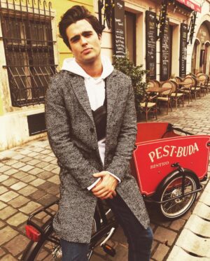 Spencer Boldman Instagram - Thank you for the hospitality @pestbuda_bistro_hotel ... until next time💛✌🏻️🍺 #pestbudahotel #pestbudarocks