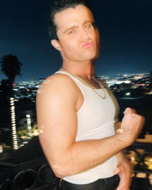 Spencer Boldman Instagram - Ayoo thank you all for the birthday wishes.. grateful for another trip around the sun & pumped for the year ahead. Sending love to you all 🍺💪🏼😎