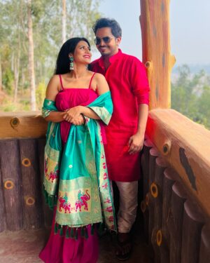Sradha Panigrahi Instagram - Shall I Upload Our Pre-Wedding BTS ? 🤔 😋
#sradhasandeep #sradhasandeepprewedding #sradhapanigrahi #sandeeppandamusic