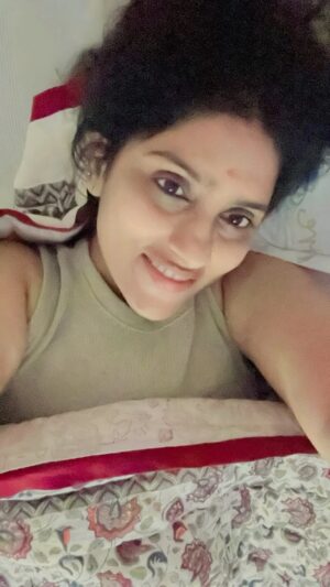 Sri Sudha Bhimireddy Instagram - Happy Sunday to my lovely people…❤️❤️😎😎