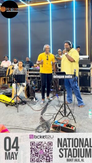 Srikanth Deva Instagram - 🎤Coca Cola Brown Coloru daw 🎶 
🎙️Rehearsal Scenes💫
🤩Celebrating 35 years of Deva’s mesmerizing performances in Malaysia! 🇲🇾 👌an unforgettable night of 🎶music with Thenisai Thendral Deva Live💫
🙌🏻Grab your tickets now🎫 for an unforgettable evening! 🕺Aatam.
🎙️Paatam. Kondaatam ⚡️Thiruvizha🥳
#horizonconnects #lordofthegana #malaysia #kl #bukitjalilstadium #concert #livemusic #thenisaithendraldeva #deva  #srikanthdeva #srikanthdevamusic #srikanthdevamusical #srikanthdevasongs #srikanthdevafans #srikanthdevahits