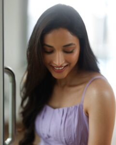 Actress Srinidhi Ramesh Shetty HD Instagram Photos and Wallpapers August 2024