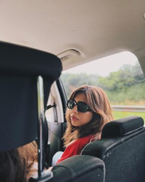 Srishti Ganguli Rindani Instagram - Paisa khatam