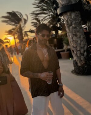 Stebin Ben Instagram - Chasing the sun 🌞 #Mykonos