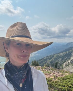 Stephanie March Instagram - I had the most extraordinary dream. I dreamed I got to ride out west with my favorite cowgirls and kick up a birthday shindig to beat all. Then I woke to find the dream was real. Thank you to @laudorecharlotte & @melaniedunea for endless delights & tireless planning. Thank you, beloveds, for bringing your rodeo best. As our granddad would have said, "Hot damn, that was a real Honky Tonk." #jacksonhole #happybirthday #cowgirl