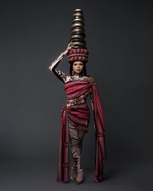 Stephanie Prince Instagram - From the Village Princess to THE QUEEN OF THE WORLD!!
•
•
•
Outfit @patrick_isorena 
Hair @abeiyamiraj
Nails @nailed.by.indigo 
Photo @eluvieracosta @masstudiosintl