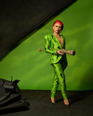 Stephanie Prince Instagram - Riddle me this, riddle me that. She don’t do riddles, she’s the OPINIONIST! Cmon Jim Carrey! #teamstephanie #teamstephanieprince #canadasdragrace @cravecanada @canadasdragrace @worldofwonder 

Hair @abeiyamiraj
Lewk @kerrilablonde 
Nails @who.is.indigo 
Photo @eluvieracosta @masstudiosintl
Retouch @teapalm.retouch
Staff and design @mistymeadows.gurl @jacksonnfraser