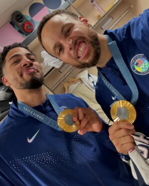 Stephen Curry Instagram - Avengers Unite! 🥇