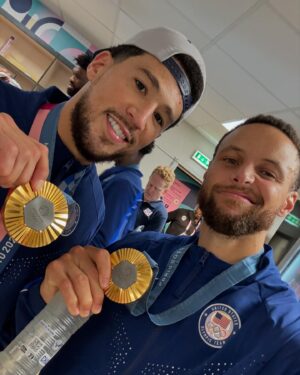 Stephen Curry Instagram - Avengers Unite! 🥇