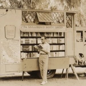 Stephen Fry Instagram - Any entrepreneurial young ppl out there who have thought - ‘mm a street food truck would be fun, but honestly, while I’m not that great at preparing pupusas and banh mi, I do really love books…’? Wouldn’t this be a sight on our streets? Street books, book carts. Maybe they already exist and I’ve missed them.

(Photo from this week’s @airmailweekly)