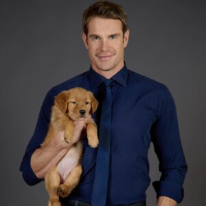 Stephen Huszar Instagram - #EverythingPuppies Premieres Sat May 18 at 8/7c @hallmarkchannel 🐶🐶🐶