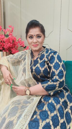 Sudha Chandran Instagram - An opportunity never to b missed.........@sudhaachandran 
.#viralreels #viralvideos #viral
#pinkvilla #dangaltv#bekaaboo#tellychakkar
#sudhaachandran #colorstv #colourtv #naagin6 #zee5 #zeetelugu #reelsgram #reelsvideo #balajitelefilms #dance #tending #instagram #bollywood #reels #india #comedy#enterr10#trendingreelsvideo#trendingreels #dancereels@vijay.lokhande.372