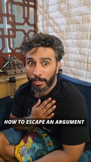 Suja Varunee Instagram - TO ALL THE HUSBANDS 🌟🙌 
Let me teach you all how to avoid "AN ARGUMENT"🤣😎
JUST another HUSBAND DAY 🤣🤣🙏 Thank me later!!
HAVE A GREAT DAY GUYS 💖💯

#reelitfeelit #trendingreels #viralreels #couplegoals #comedyreels #justforfun #husbandandwife