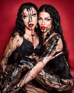 Suki Doll Instagram - Congenial Girls Gone Bad 😈🖤

Photos by @fdc.photo