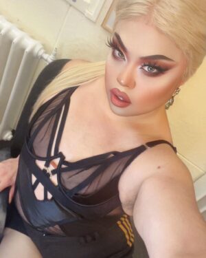 Sum Ting Wong Instagram - Thank you for having me @wrexhamuniversityodp for your freshers event! And also to the child (18 year old) after the gig who thought I was a student when I got out of drag 😂 xx
