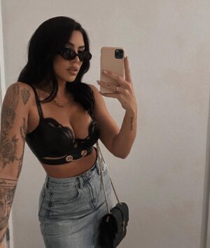 Summer Mitchell Instagram - i’ll call you right back