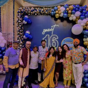 Sunayana Fozdar Instagram - More than a decade !! Cheers to 16 years of Love , laughter and happiness 😇😇😇
blessed to be a part of this journey🙏
Thankful to the cast and crew …ever single person behind the camera who’ve spent sleepless nights creating our episodes ! Asit Sir who has truly given the show his all♥️ and team @taarakmehtakaooltahchashmahnfp 🙌

Most importantly “You” our audience for giving us soooo much love 🥰 #grateful #16years #tmkoc