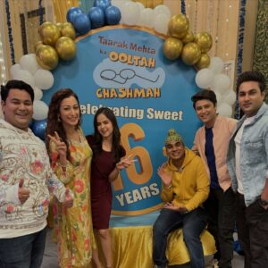 Sunayana Fozdar Instagram - More than a decade !! Cheers to 16 years of Love , laughter and happiness 😇😇😇
blessed to be a part of this journey🙏
Thankful to the cast and crew …ever single person behind the camera who’ve spent sleepless nights creating our episodes ! Asit Sir who has truly given the show his all♥️ and team @taarakmehtakaooltahchashmahnfp 🙌

Most importantly “You” our audience for giving us soooo much love 🥰 #grateful #16years #tmkoc