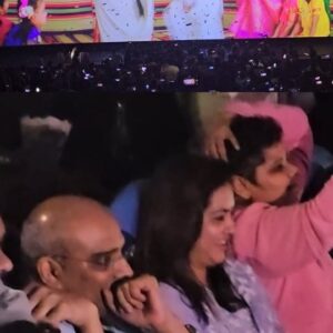 Singer Sunitha Upadrashta HD Photos and Wallpapers December 2024