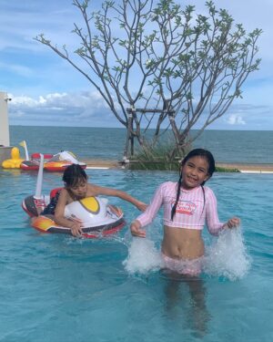 Supakson Chaimongkol Instagram - 🐫🦒🐇🐴🐓🦜🦩🌊🦀